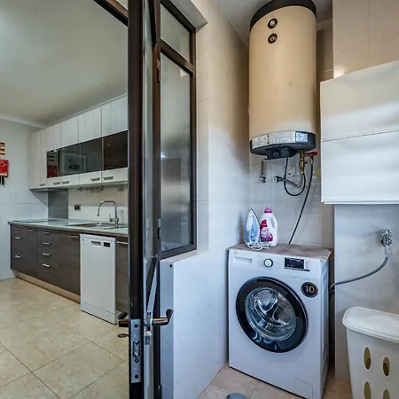 Cozy And Quiet Spacious Flat Vila Nova de Gaia