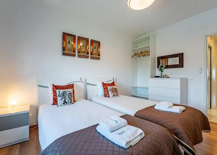 Cozy And Quiet Spacious Flat