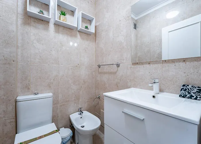 Cozy And Quiet Spacious Flat Oliveira do Douro (Vila Nova de Gaia)